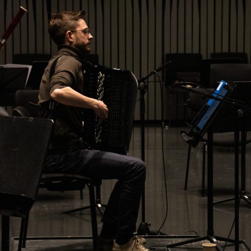 Recording Finnur Karlsson's concerto.                   Photo: Melkorka Líney Hafsteinsdóttir