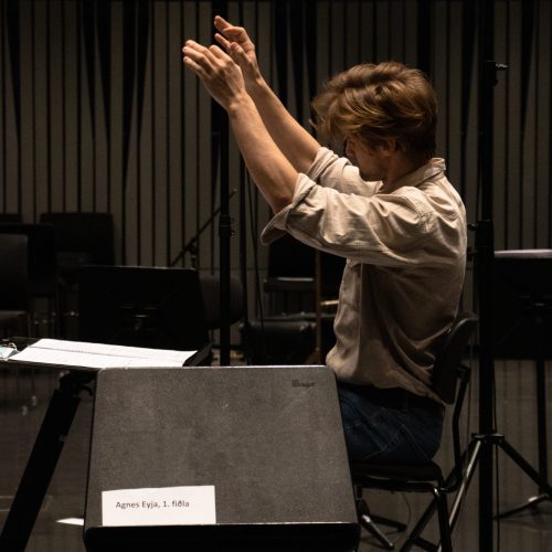Recording Finnur Karlsson's concerto.                   Photo: Melkorka Líney Hafsteinsdóttir