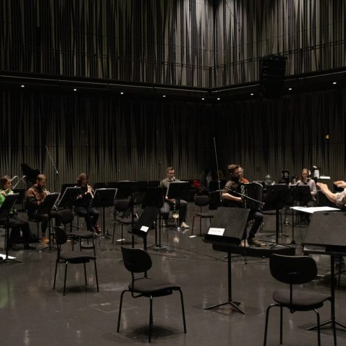Recording Finnur Karlsson's concerto.                   Photo: Melkorka Líney Hafsteinsdóttir